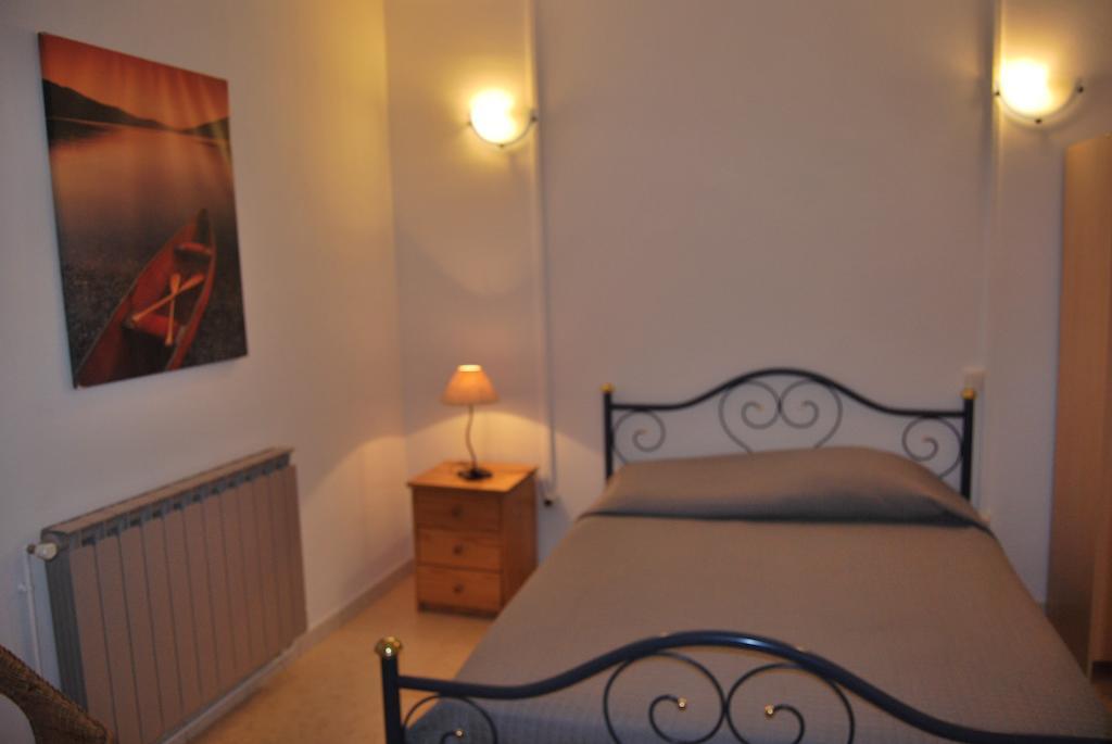 Hotel Restaurant Le Central Balaruc-les-Bains Rom bilde