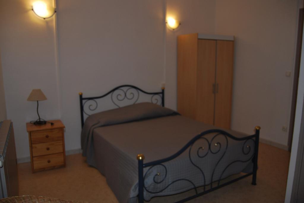 Hotel Restaurant Le Central Balaruc-les-Bains Rom bilde